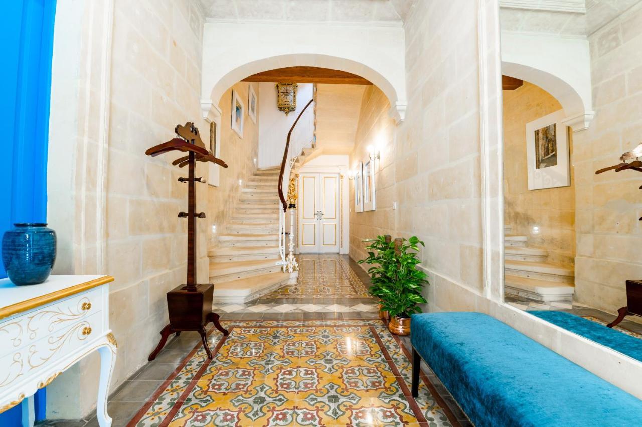 Отель Monreal Boutique Townhouse - R024Rm4 Паола Экстерьер фото